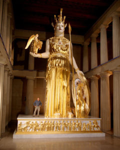 Statue e divinita' Greche